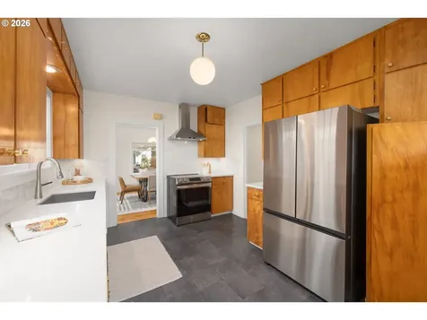 4203 NE 32nd Place Portland OR 97211
