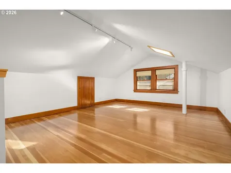 4203 NE 32nd Place Portland OR 97211