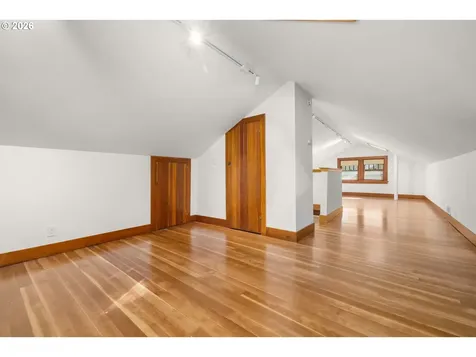 4203 NE 32nd Place Portland OR 97211