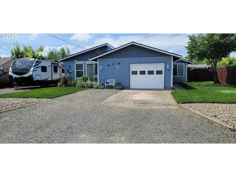 1964 17th Street Springfield OR 97477