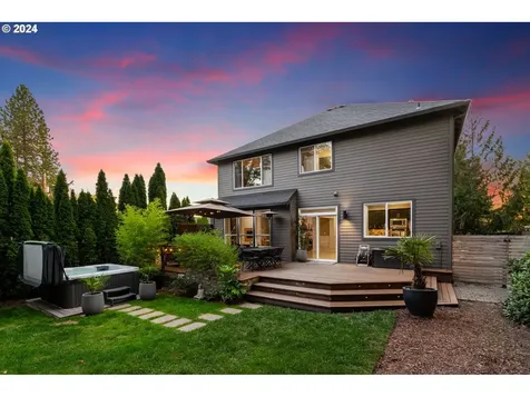 989 NW Joy Avenue Portland OR 97229