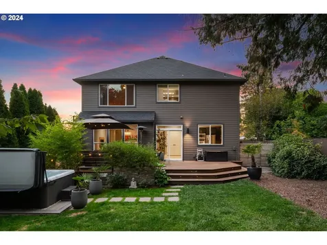 989 NW Joy Avenue Portland OR 97229