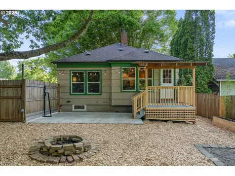 3735 N Newark Street Portland OR 97217