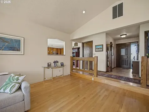 9626 S Gribble Road Canby OR 97013