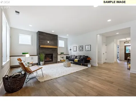 462 SW 95th Avenue Portland OR 97225