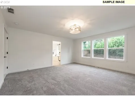 462 SW 95th Avenue Portland OR 97225
