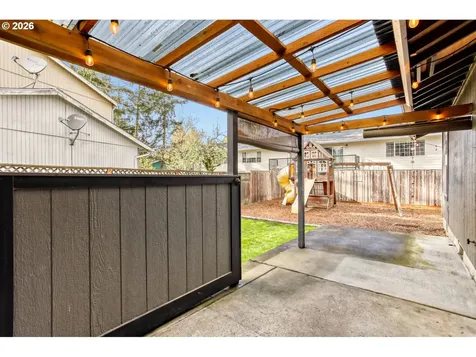 10945 NE Prescott Street Portland OR 97220