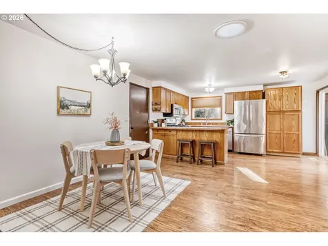 10945 NE Prescott Street Portland OR 97220