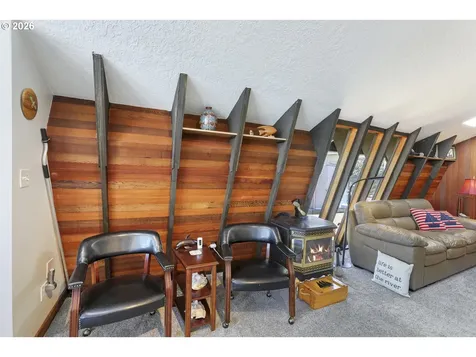 535 NE Bridgeton Road Portland OR 97217
