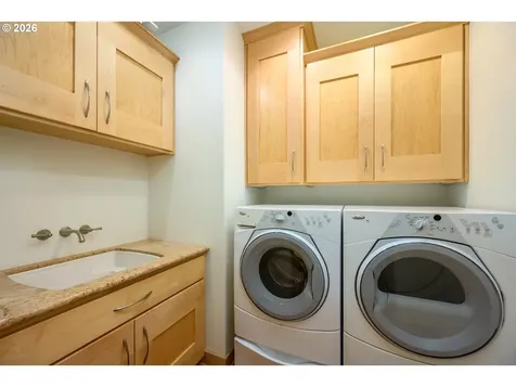 170 SW Eckman Street Mcminnville OR 97128