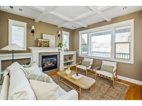 5111 NE 7th Avenue Portland OR 97211