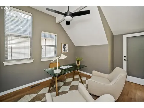 5111 NE 7th Avenue Portland OR 97211