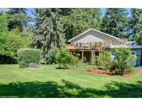 3710 SW Hamilton Street Portland OR 97221