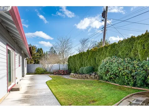 937 S Street Springfield OR 97477