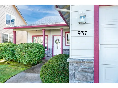 937 S Street Springfield OR 97477