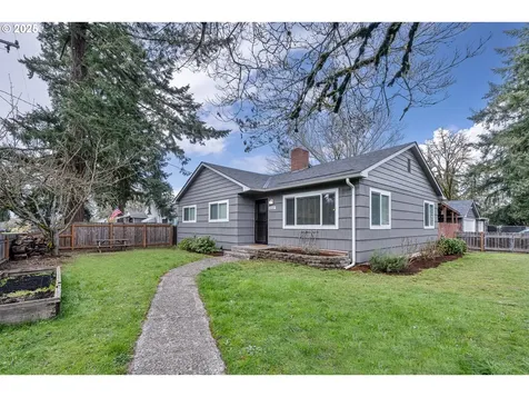 8557 SE Harney Street Portland OR 97266