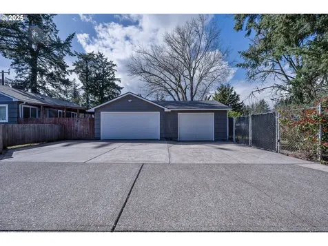 8557 SE Harney Street Portland OR 97266