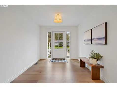 4275 SW Crestwood Drive Portland OR 97225