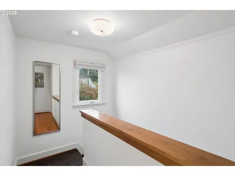 5816 NE 24th Avenue Portland OR 97211