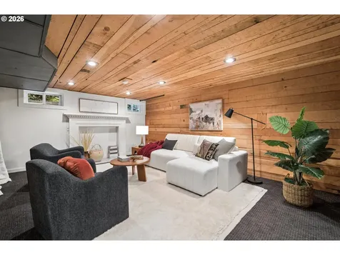 5816 NE 24th Avenue Portland OR 97211