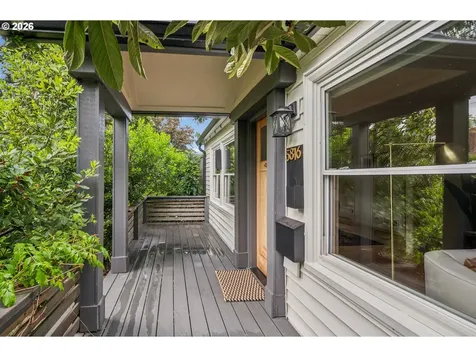 5816 NE 24th Avenue Portland OR 97211