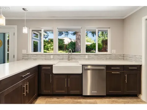 11100 NE 5th Avenue Vancouver WA 98685