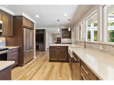 11100 NE 5th Avenue Vancouver WA 98685