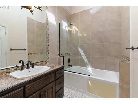 11100 NE 5th Avenue Vancouver WA 98685