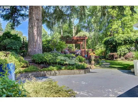 11100 NE 5th Avenue Vancouver WA 98685