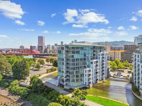 1260 NW Naito Parkway Portland OR 97209