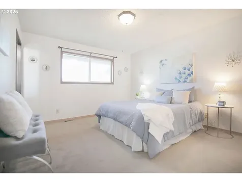 105 Holly Park Street Longview WA 98632