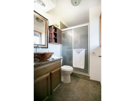 105 Holly Park Street Longview WA 98632