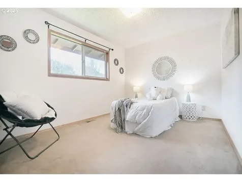 105 Holly Park Street Longview WA 98632