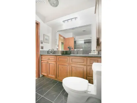 105 Holly Park Street Longview WA 98632