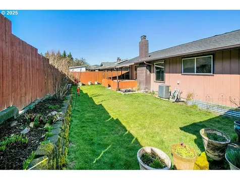 105 Holly Park Street Longview WA 98632