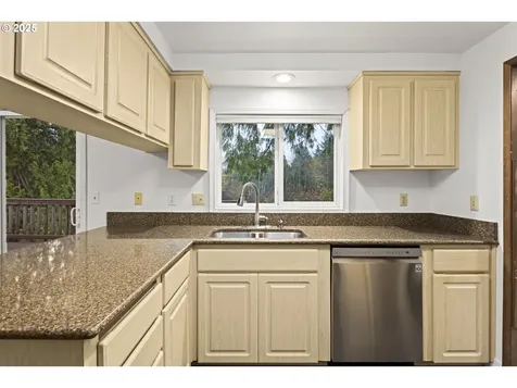 2669 SE Alder Street Hillsboro OR 97123