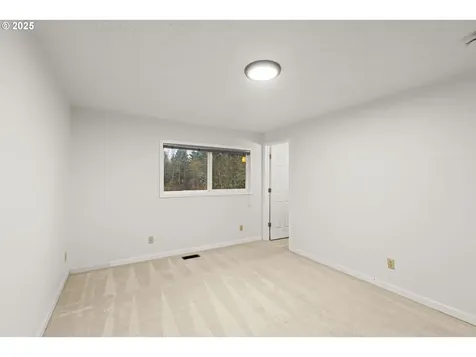 2669 SE Alder Street Hillsboro OR 97123