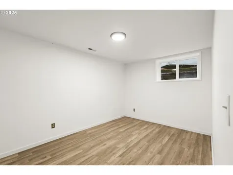 2669 SE Alder Street Hillsboro OR 97123
