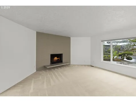 2669 SE Alder Street Hillsboro OR 97123