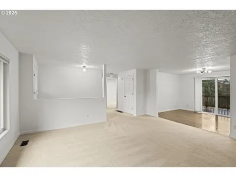 2669 SE Alder Street Hillsboro OR 97123
