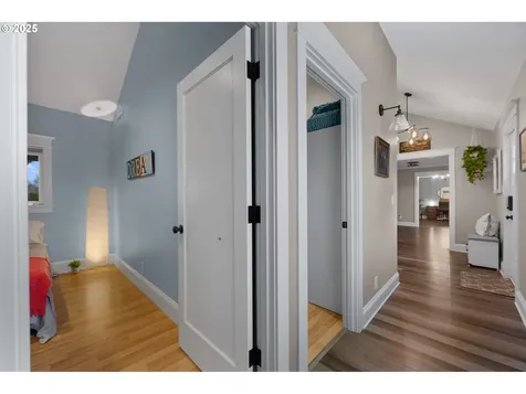 4333 SE Hillyard Road Gresham OR 97080
