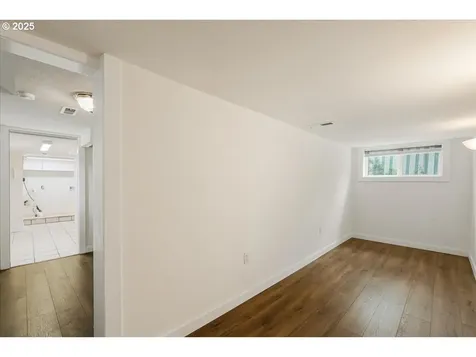 3377 SE Franklin Street Portland OR 97202