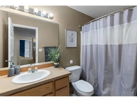 1805 SE 3rd Avenue Battle Ground WA 98604