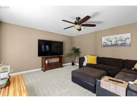 1805 SE 3rd Avenue Battle Ground WA 98604