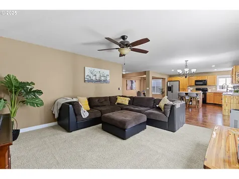1805 SE 3rd Avenue Battle Ground WA 98604