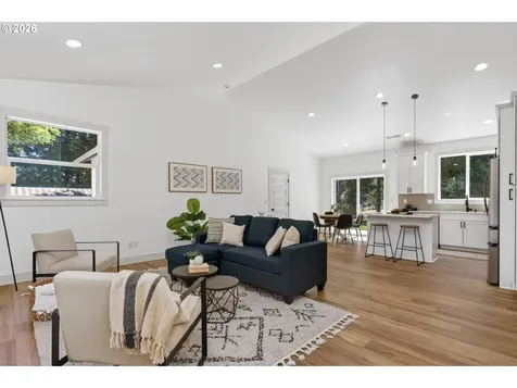 112 Carson Creek Road Carson WA 98610