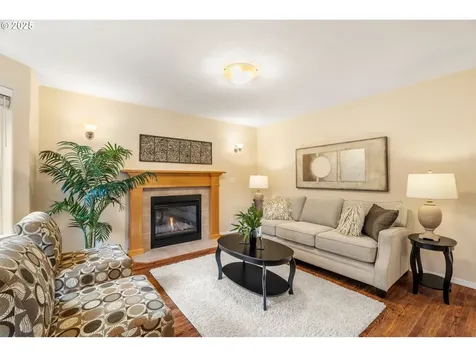 6848 Simeon Drive Springfield OR 97478