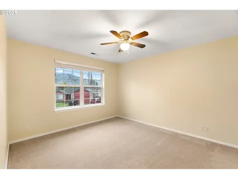 6848 Simeon Drive Springfield OR 97478