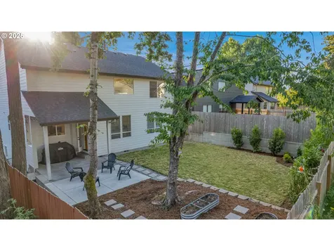 9310 SW 52nd Avenue Portland OR 97219