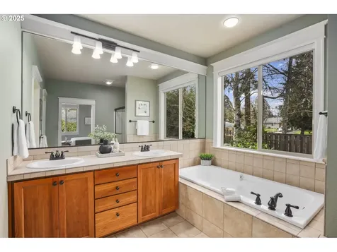 9341 SW Gertz Lane Tualatin OR 97062